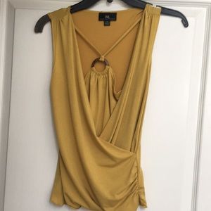 IZ Byer Gold Drape Sleeveless Top. Wooden Ring S
